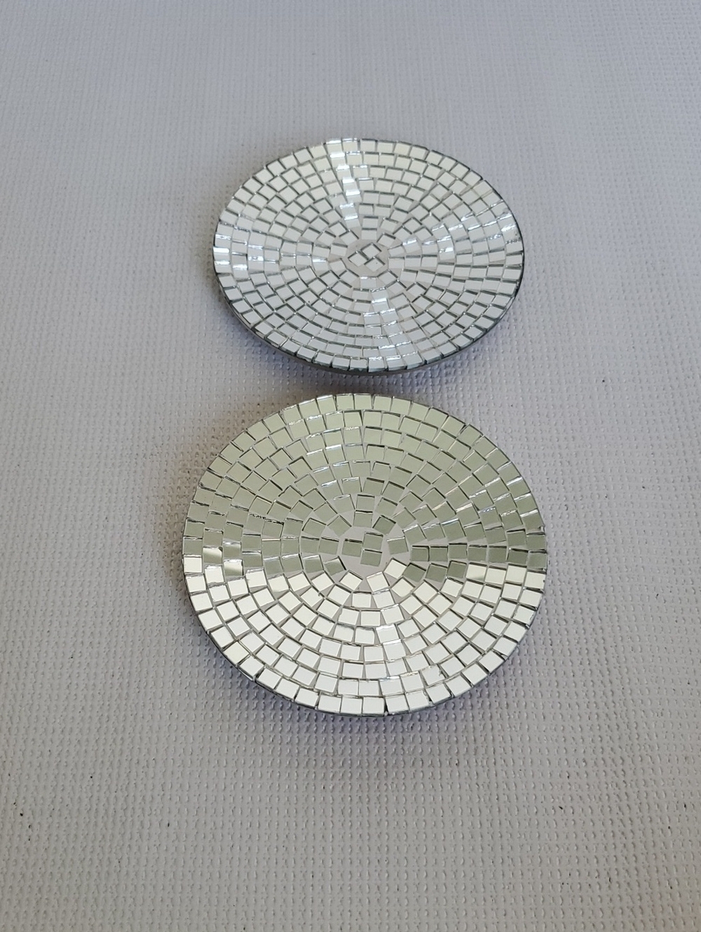 Bed Bath & Beyond NWT Round Mosaic Mirror Candle Plates - Set Of 2
